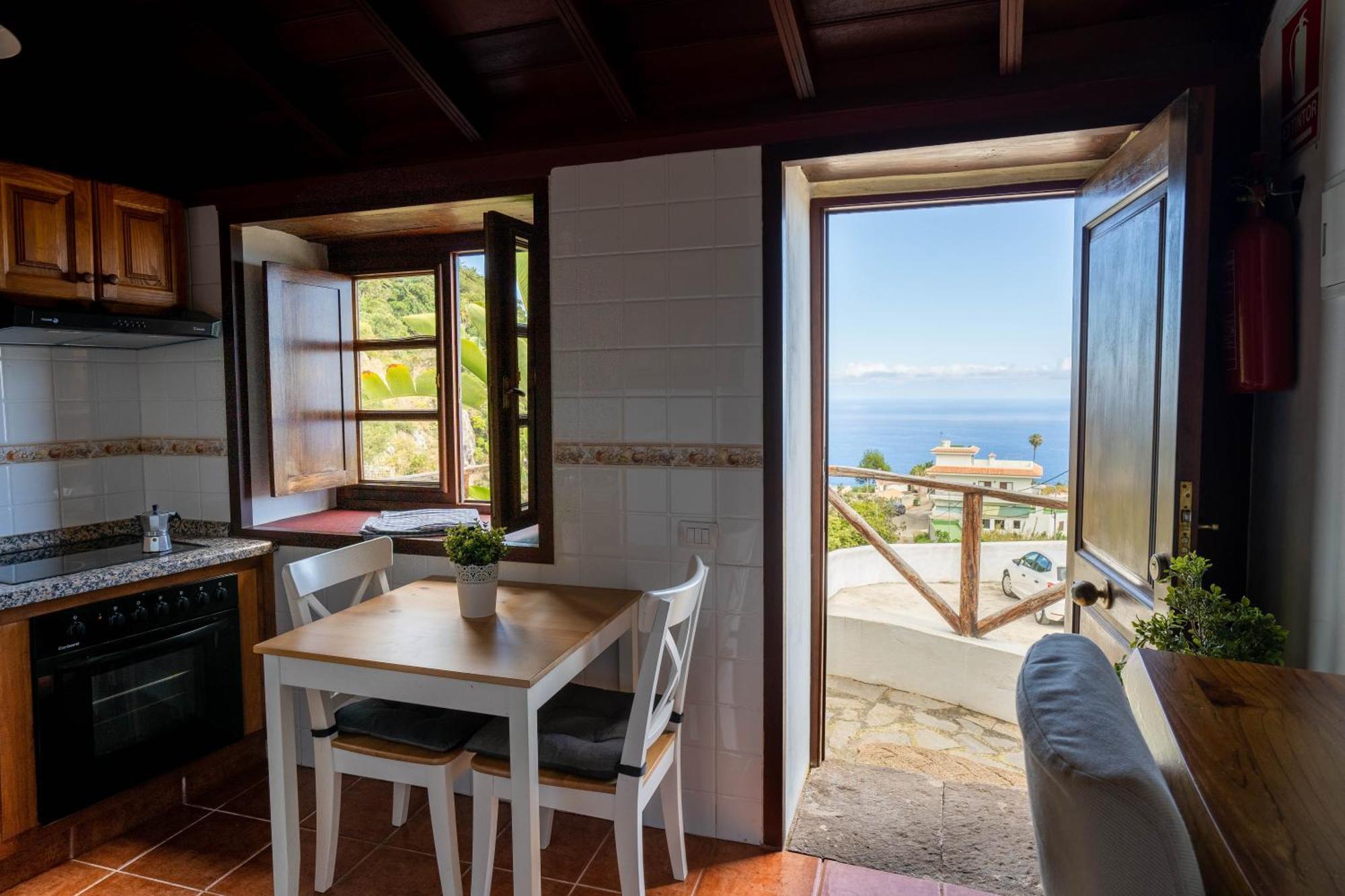 Las Casitas Del Bebedero - Yoga & Ecoturismo إيكود ذي لوس فينوس المظهر الخارجي الصورة